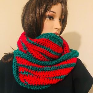 Christmas Cowl Neck Warmer Beautiful Christmas Red and Christmas Green Stripes